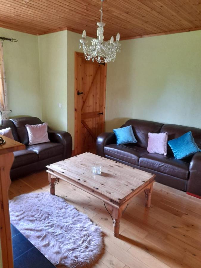 Katy Kellys Countryside Self Catering Cottage 로스코먼 외부 사진